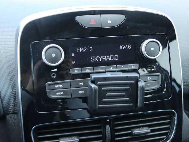 Renault - Clio