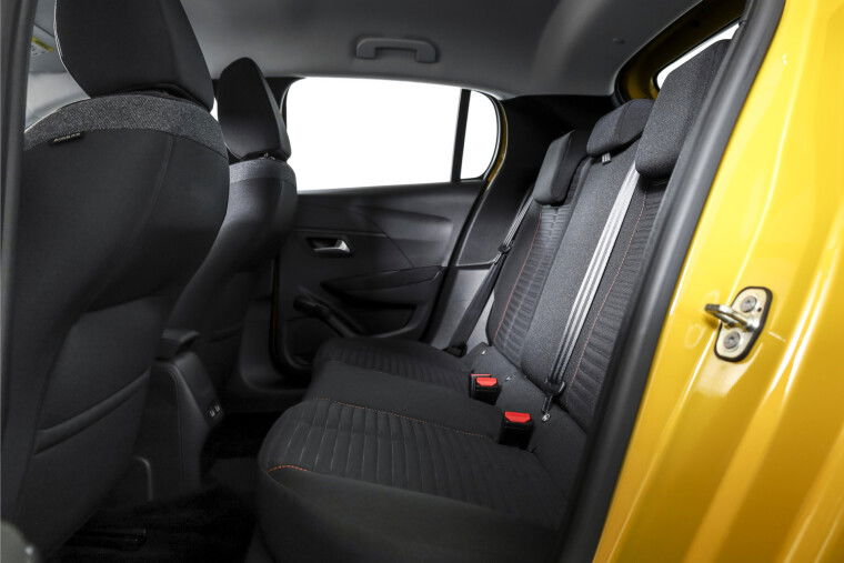 Peugeot - e-208