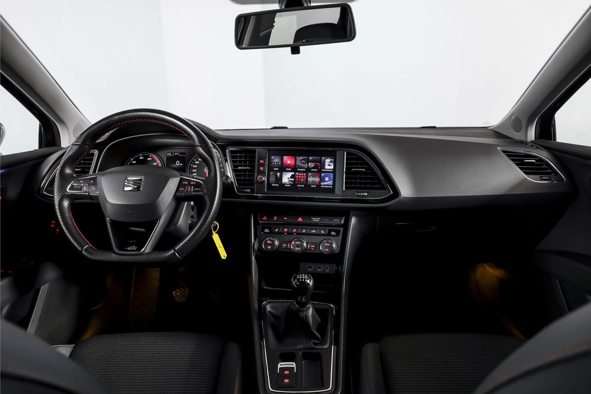 SEAT - Leon