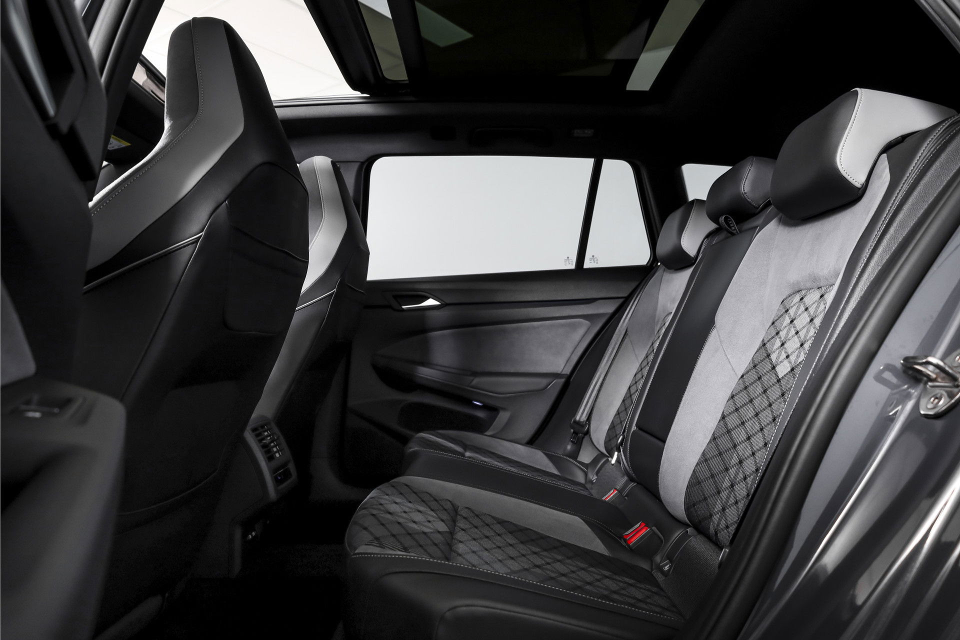 Volkswagen - GOLF Variant