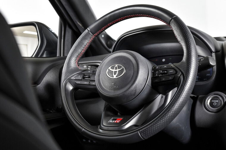 Toyota - Yaris Cross