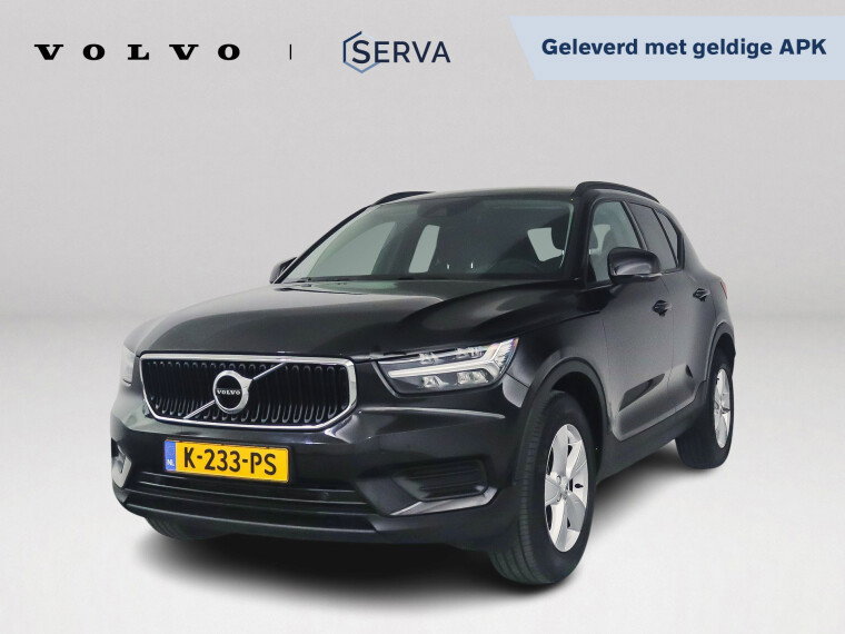 Foto van Volvo XC40 T2 Momentum Core | Park assist | Cruise control | Navigatie