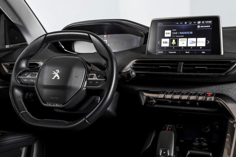 Peugeot - 3008