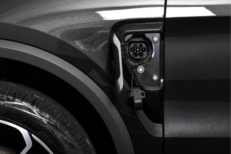 Lynk & Co - 01