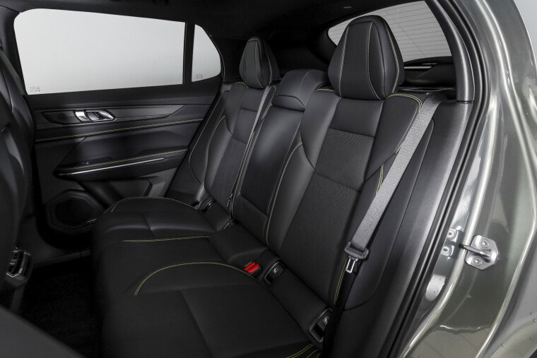Lynk & Co - 01