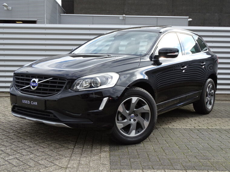 Foto van Volvo XC60 2.0 T5 FWD Ocean Race | Trekhaak | Panoramadak