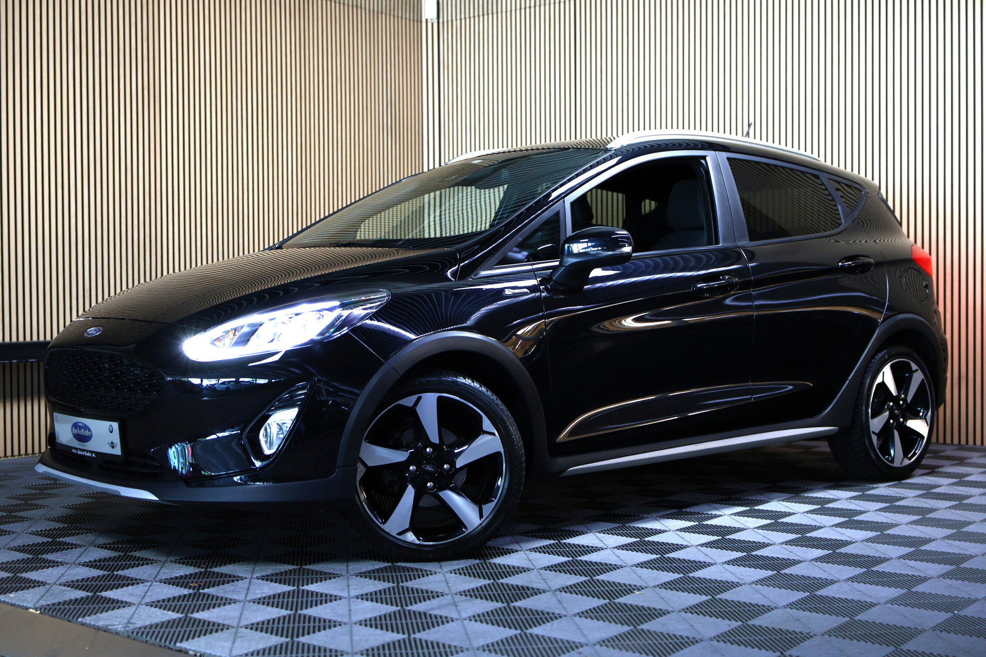 Ford 1.0 EcoBoost Titanium X AUTOM B&O NAVI CLIMA PDC LANE STOEL+STUUR VW "20 + - foto 9