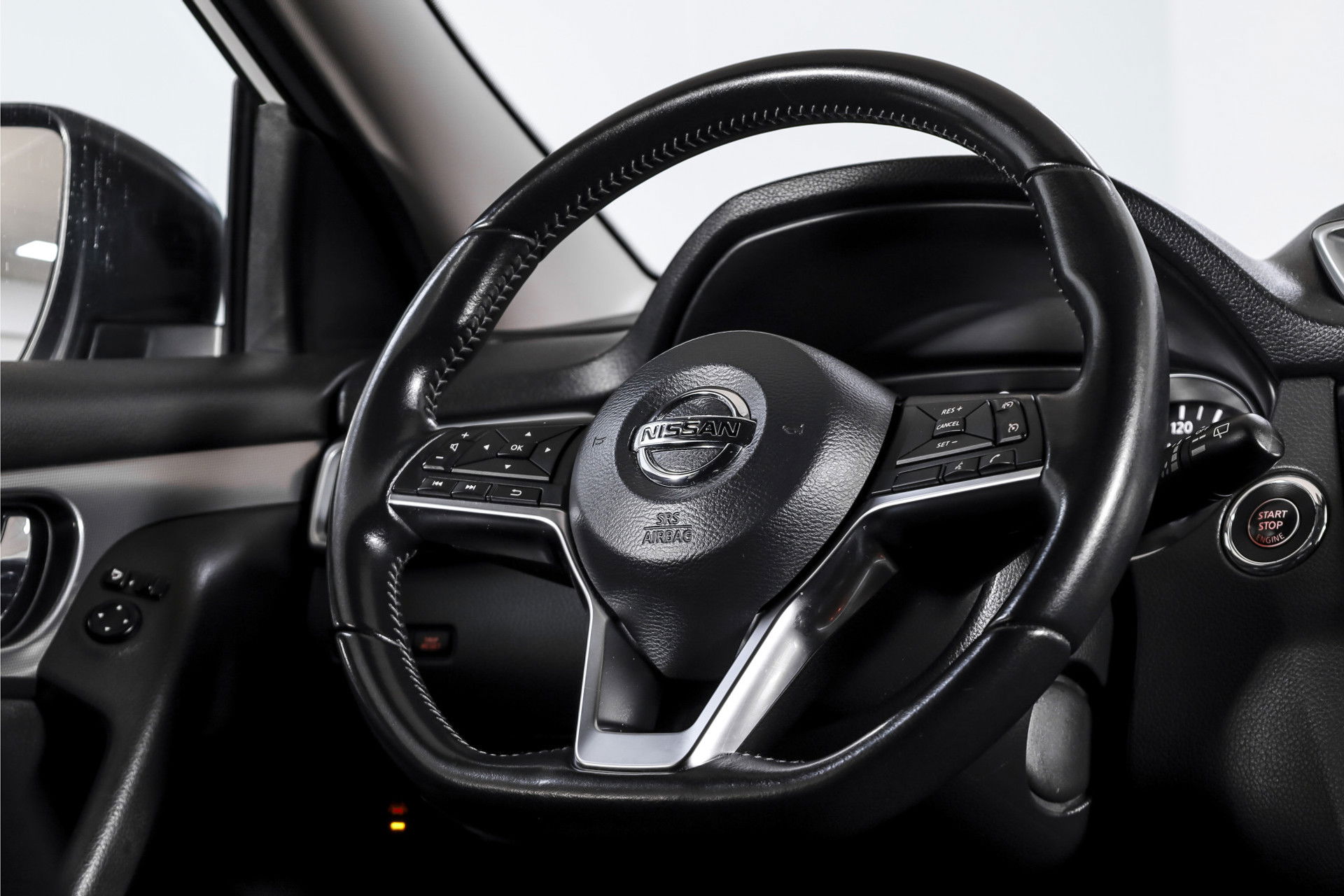 Nissan - QASHQAI