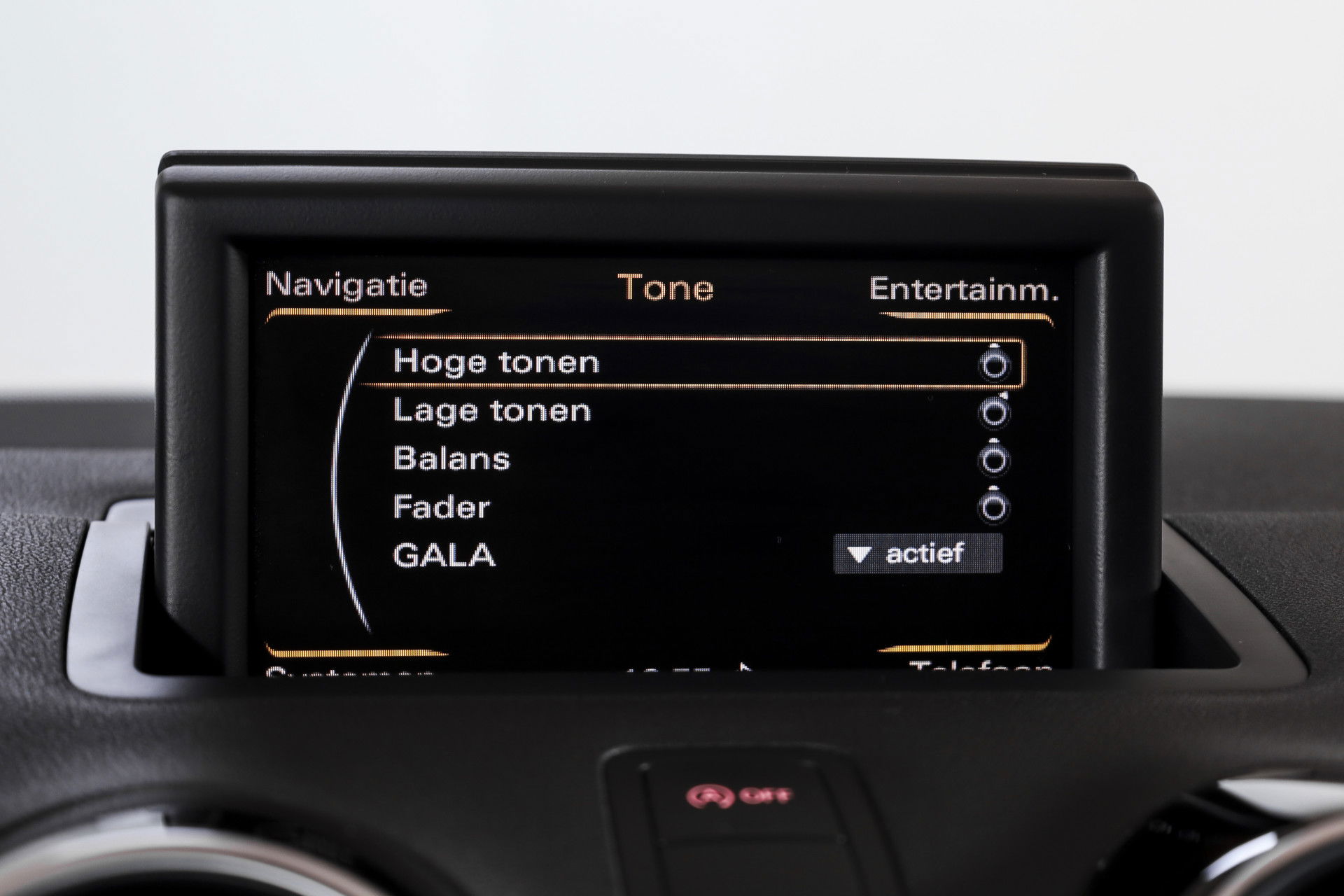 Audi - A1