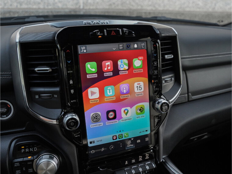 Apple Carplay/Android Auto