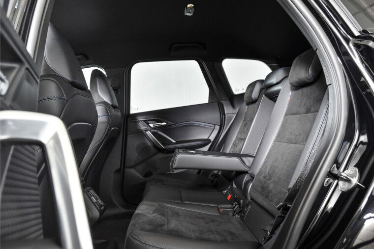BMW - X1