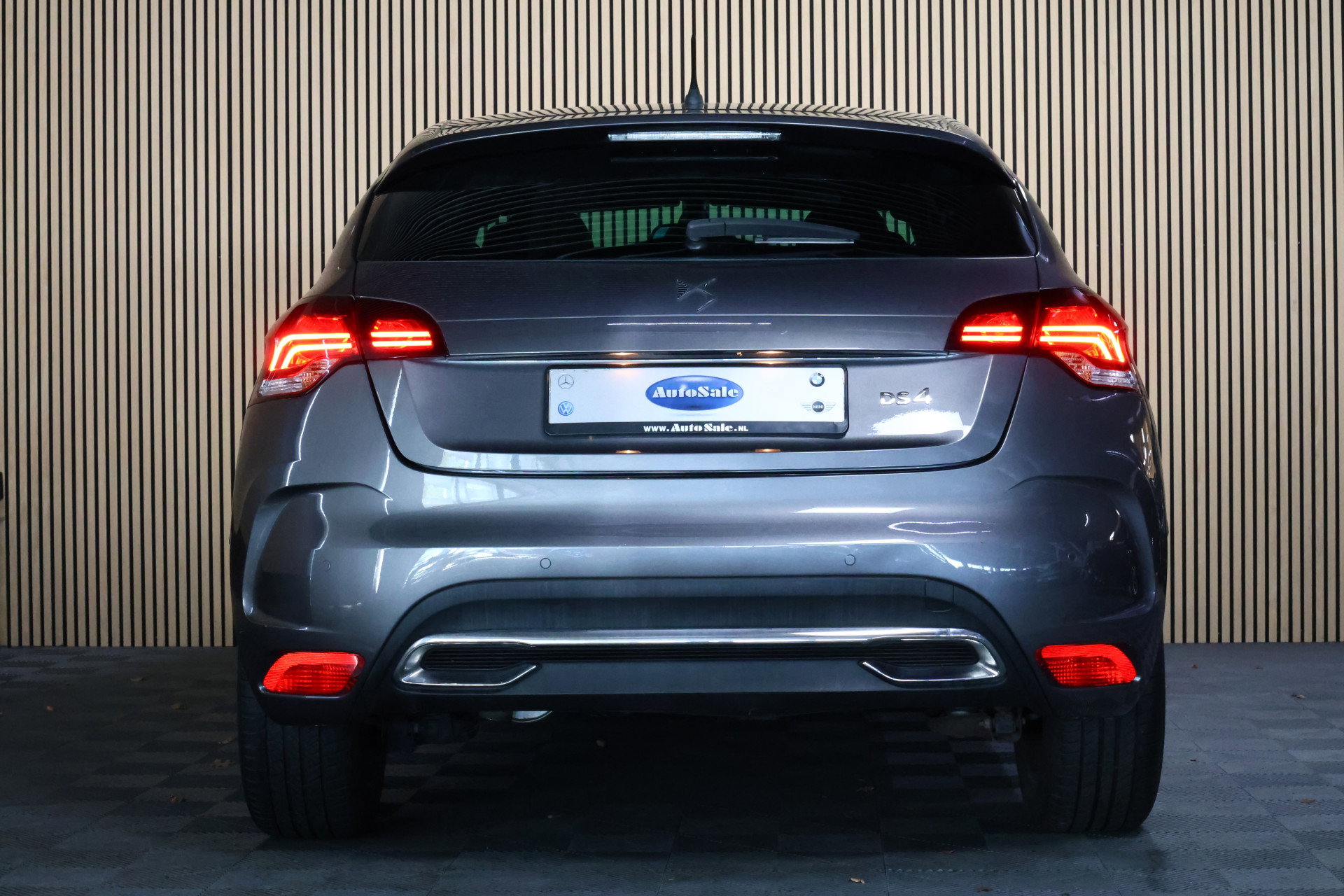 DS Crossback 1.2 PureTech Business AVM NAVI SLECHTS 27000KM CRUISE CLIMA PDC '16 - foto 7