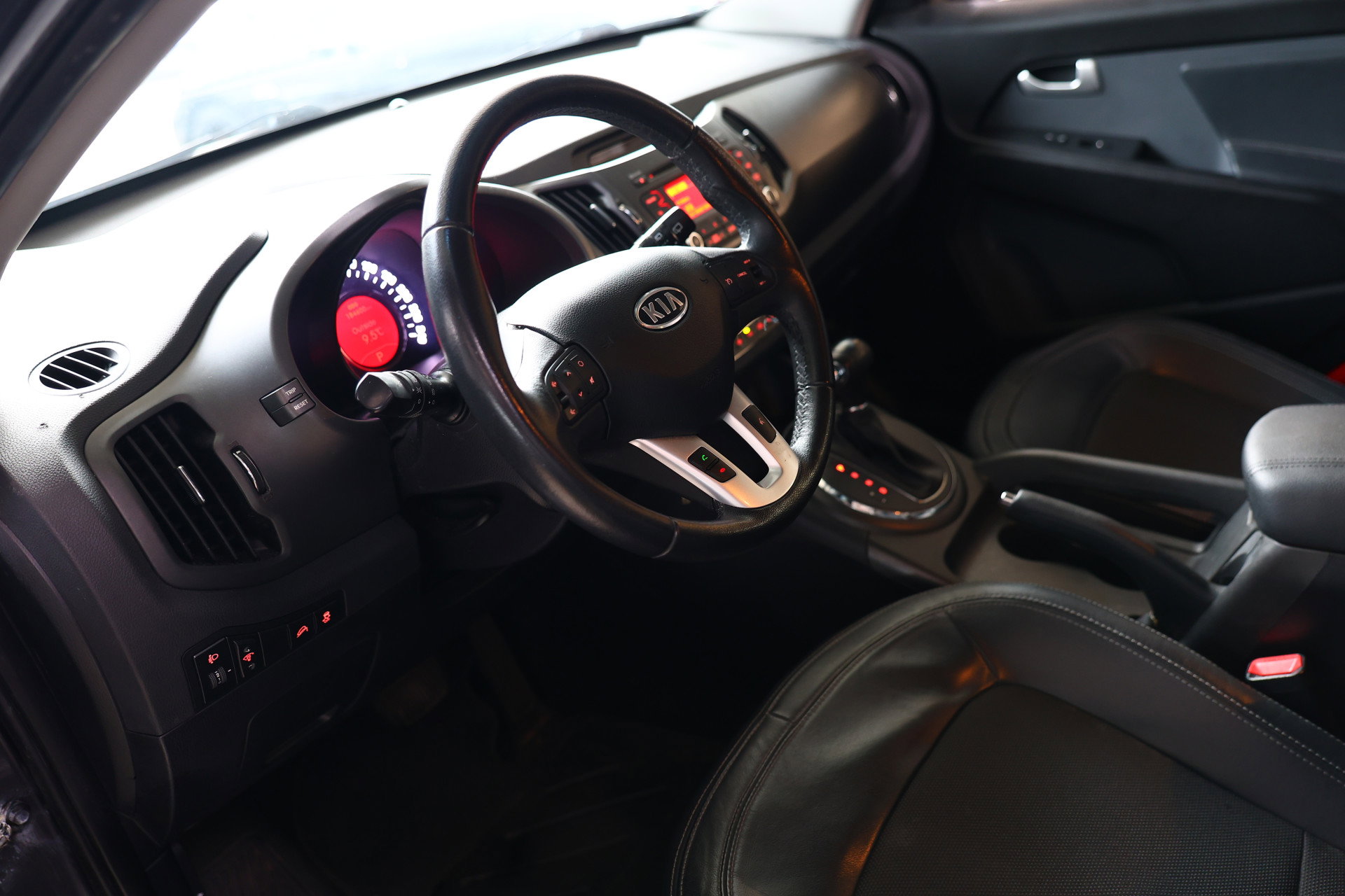 Kia 2.0 X-Ecutive Plus Pack AUTOMAAT LEER BT PDC TREKHAAK '10 - foto 10