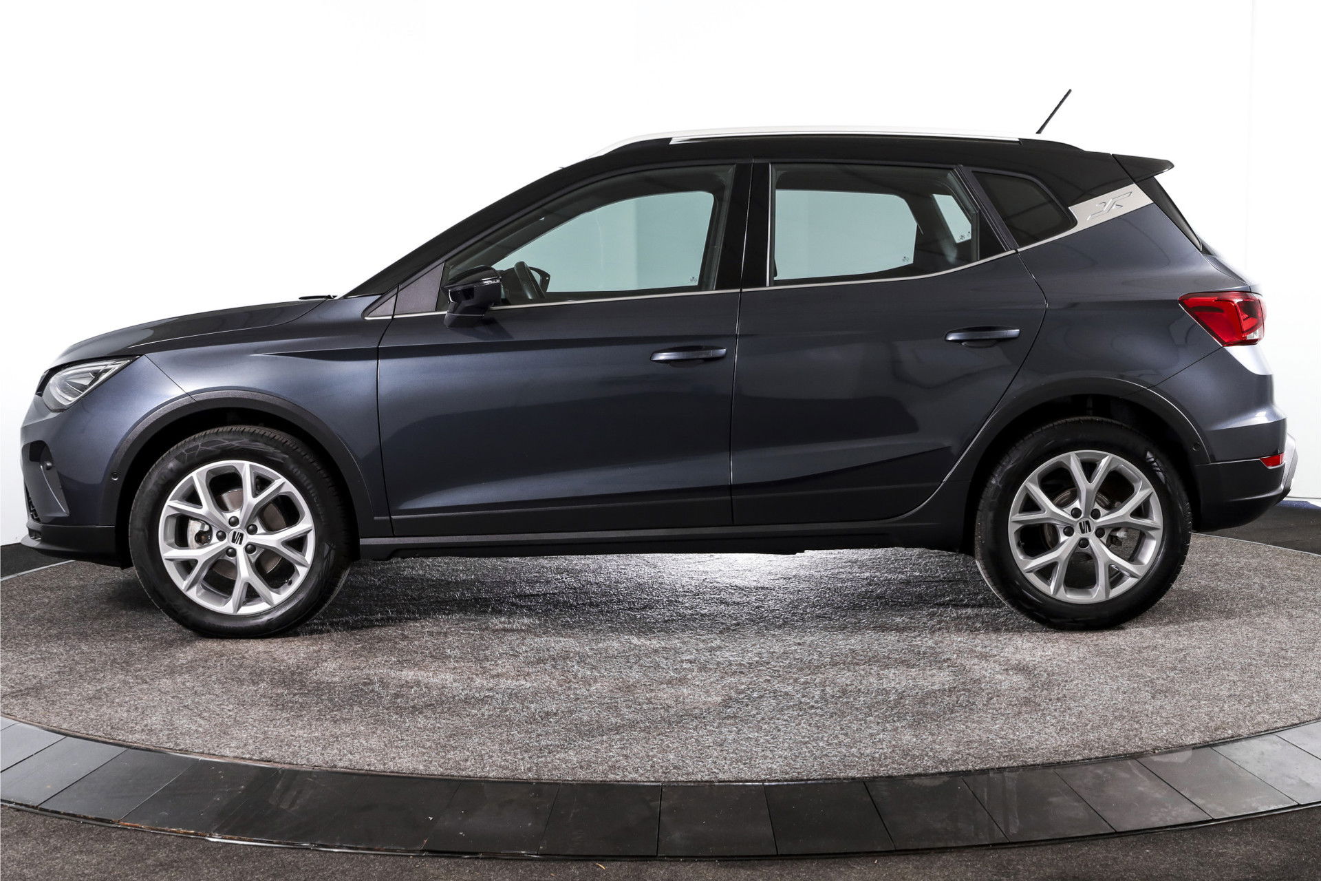 SEAT - Arona