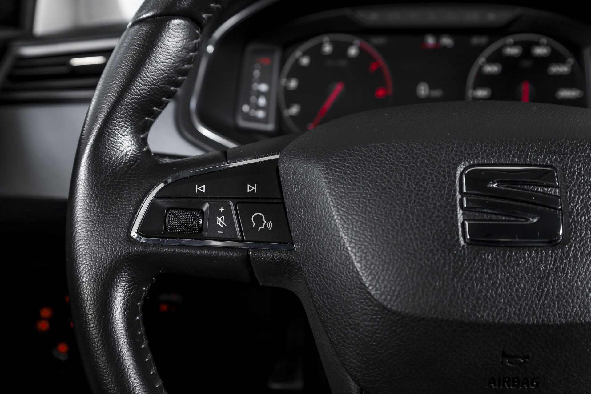 SEAT - Arona