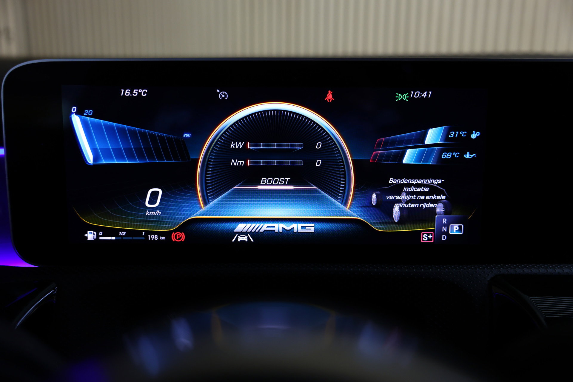 Mercedes-Benz AMG 35 4MATIC PANO NAVI CAMERA VIRTUAL CRUISE CLIMA SFEER STOELVW BT '19 - foto 25