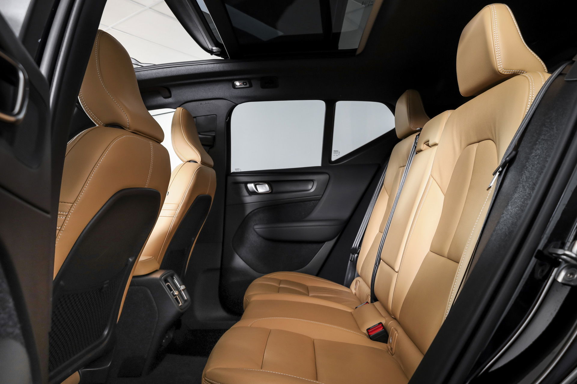 Volvo - XC40