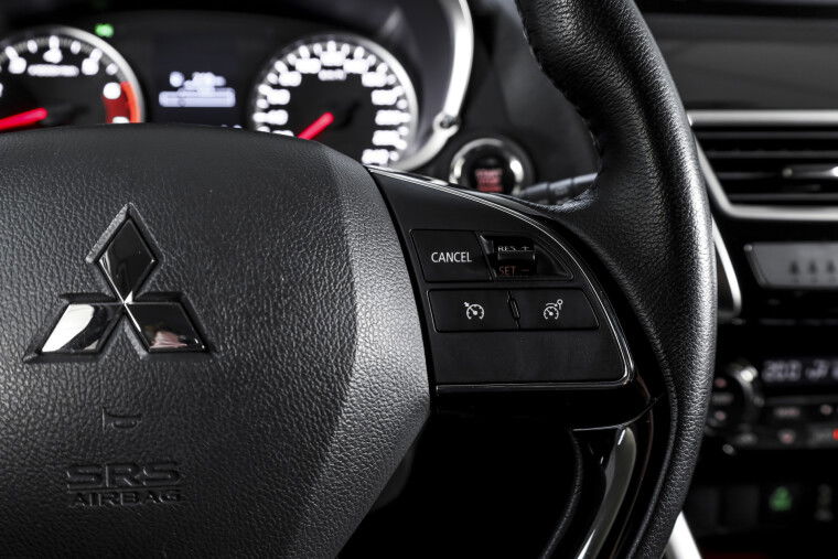 Mitsubishi - Eclipse Cross