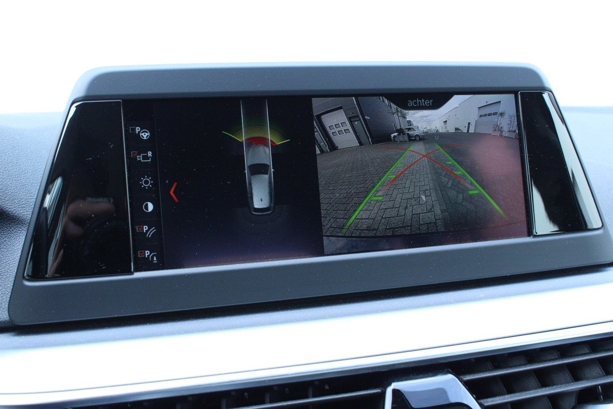 BMW Touring 520i Executive NAVI AVM LED STOELVW CAMERA LED '18 - foto 17
