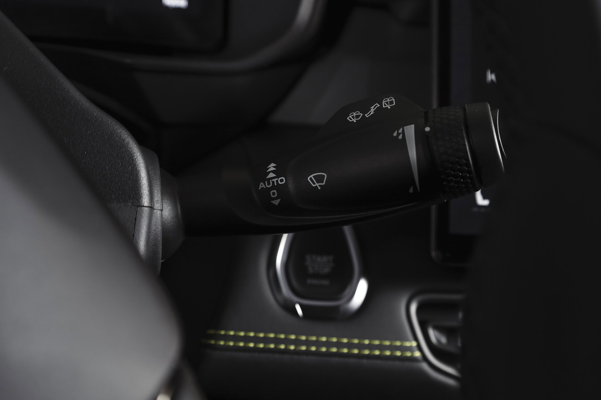 Lynk & Co - 01