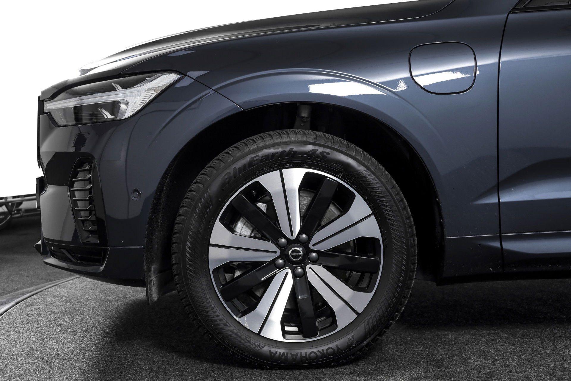 Volvo - XC60