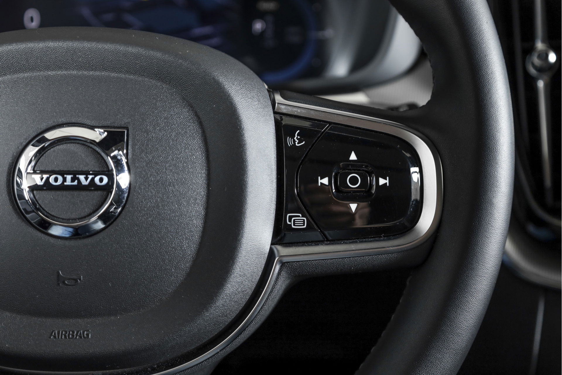Volvo - XC60