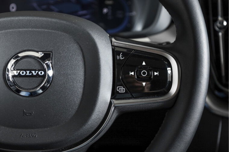 Volvo - XC60
