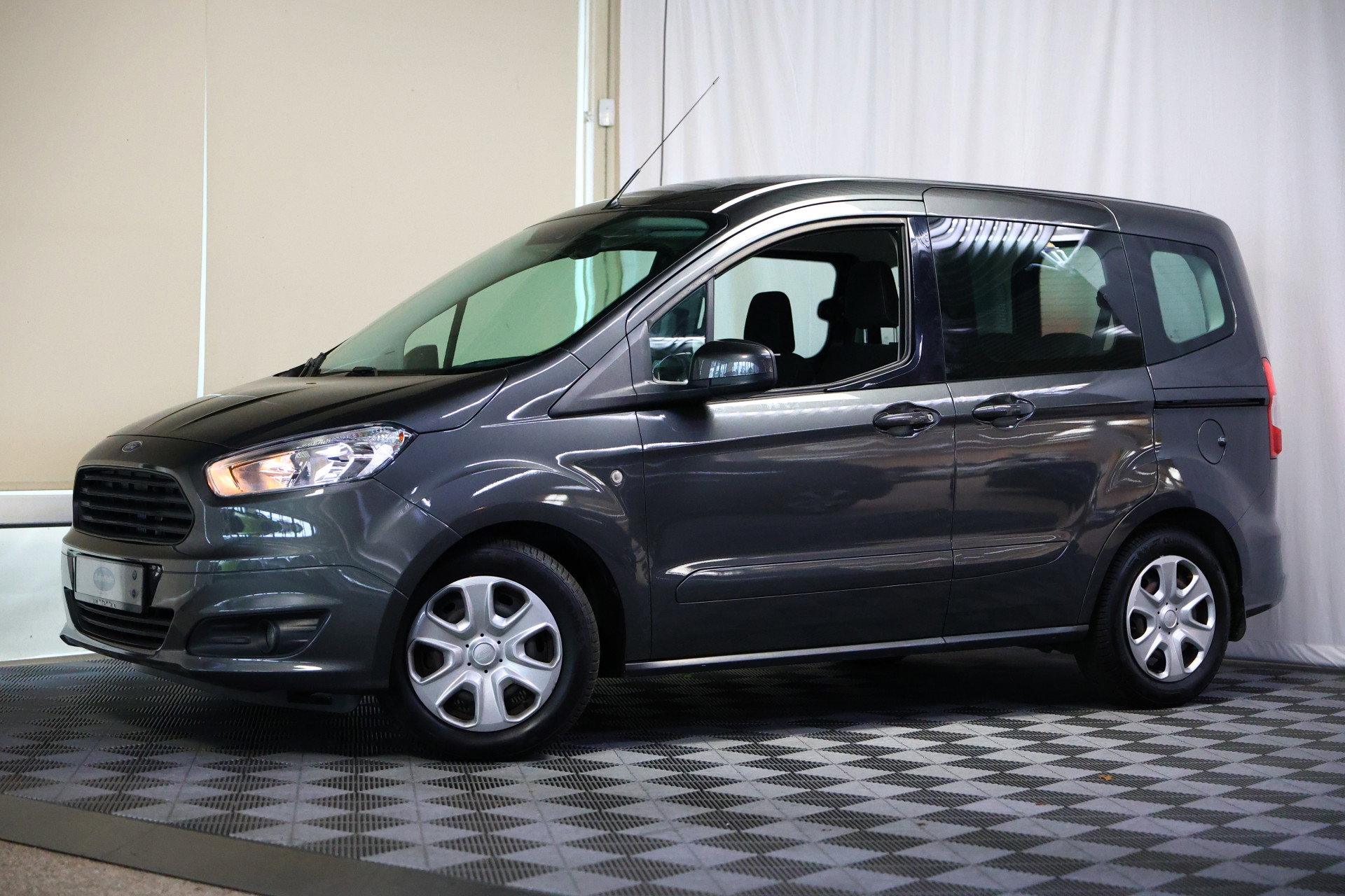 Ford 1.0 Titanium AIRCO CRUISE PDC BT STOELVW '17 - foto 8