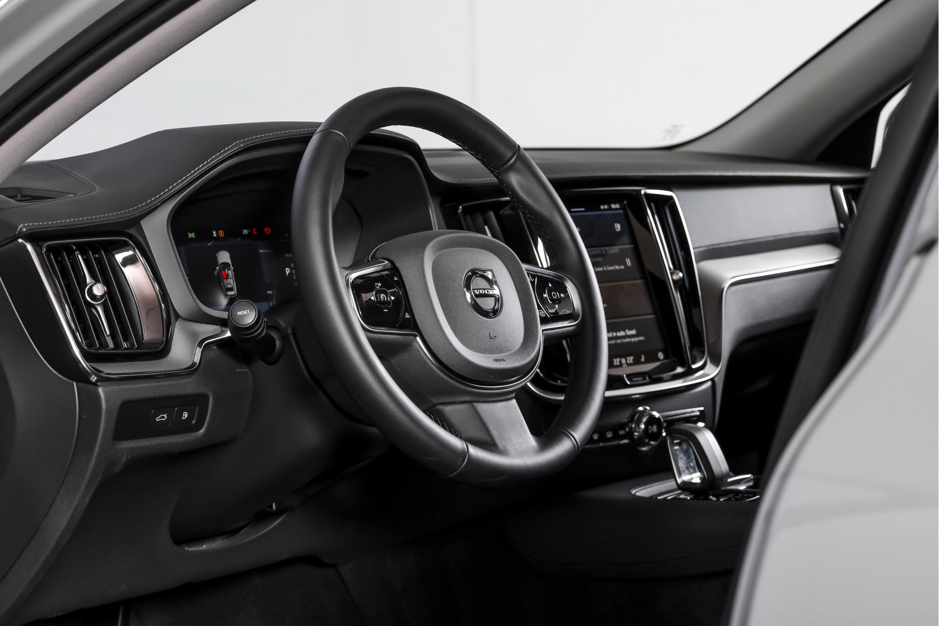 Volvo - V60