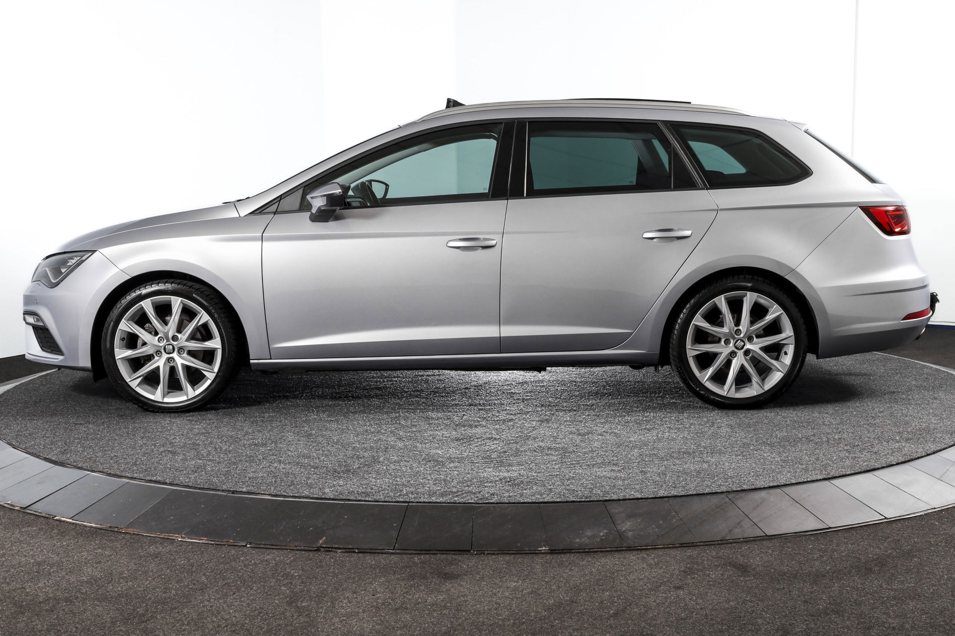 SEAT - León ST