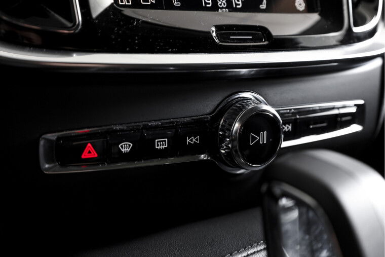 Volvo - V60