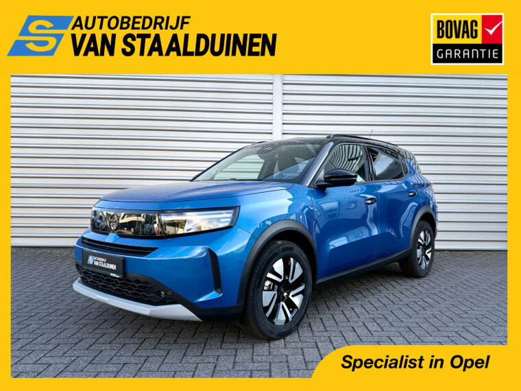 Foto van Opel Frontera 1.2 Turbo Hybrid Ultimate 7P