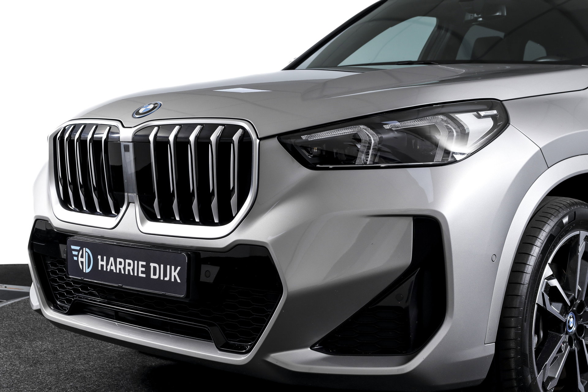 BMW - X1