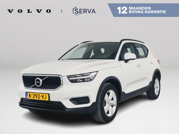 Foto van Volvo XC40 T2 Momentum Core | Parkeercamera | Cruise control | Navigatie