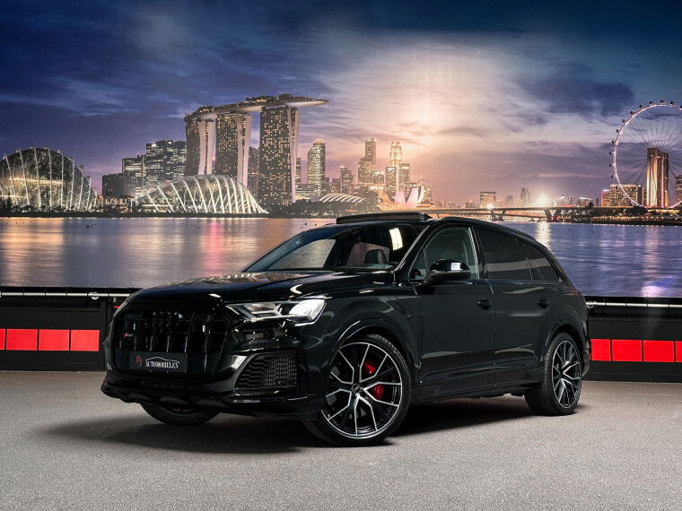 Foto van Audi Q7 4.0 TFSI SQ7 quattro 7p