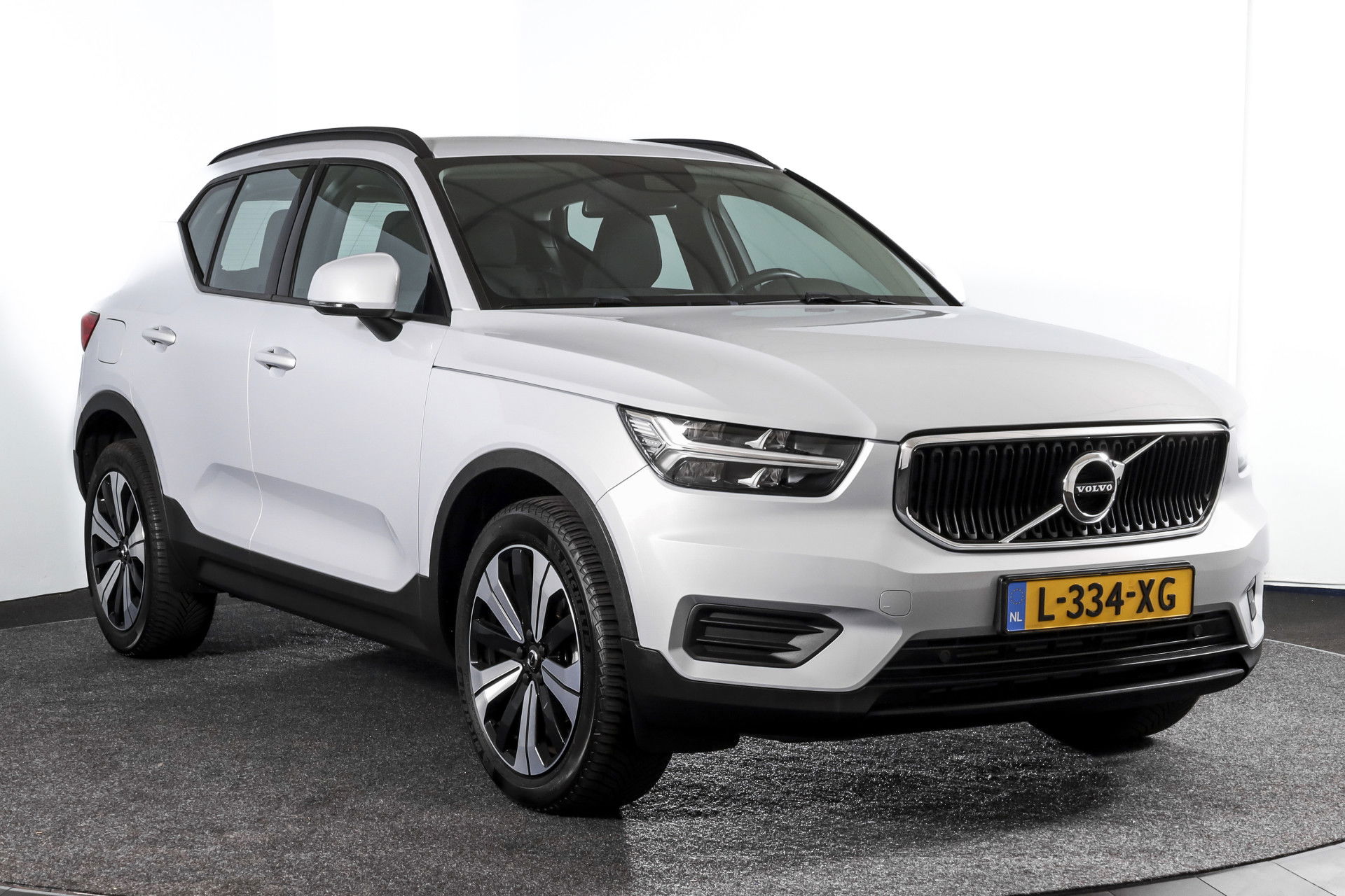 Volvo - XC40