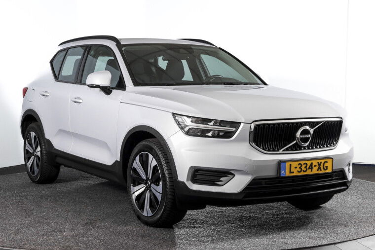 Volvo - XC40
