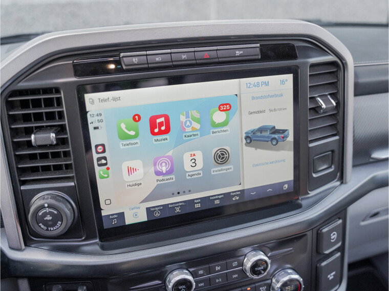 Apple carplay