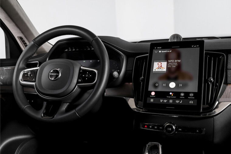 Volvo - XC90