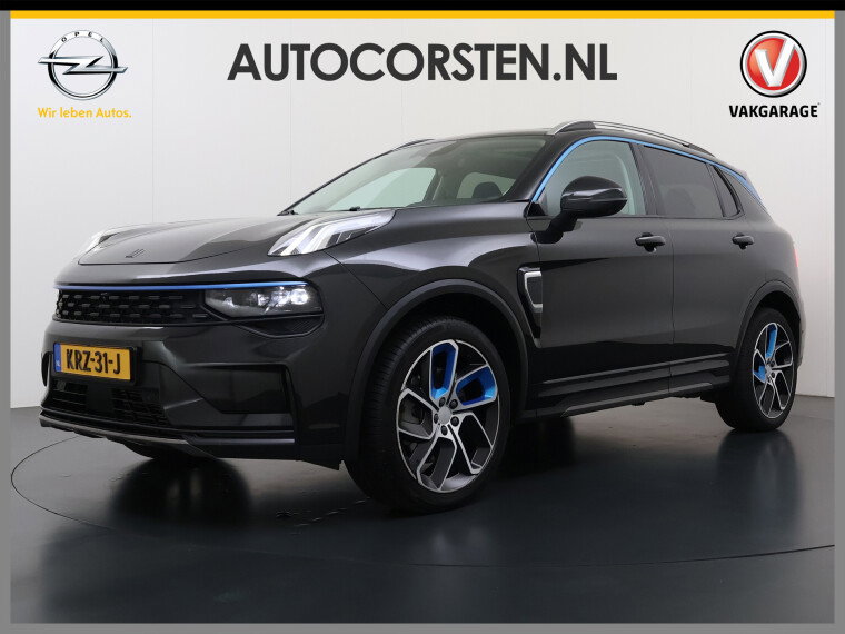 Foto van Lynk & Co 01 PHEV AUT. 261pk Pano-Schuifdak Lmv 20" 360°Camera Apple Carplay Android Auto Adap.Cruise Navi Pdc Ecc Keyless Led Plug-In Hybrid