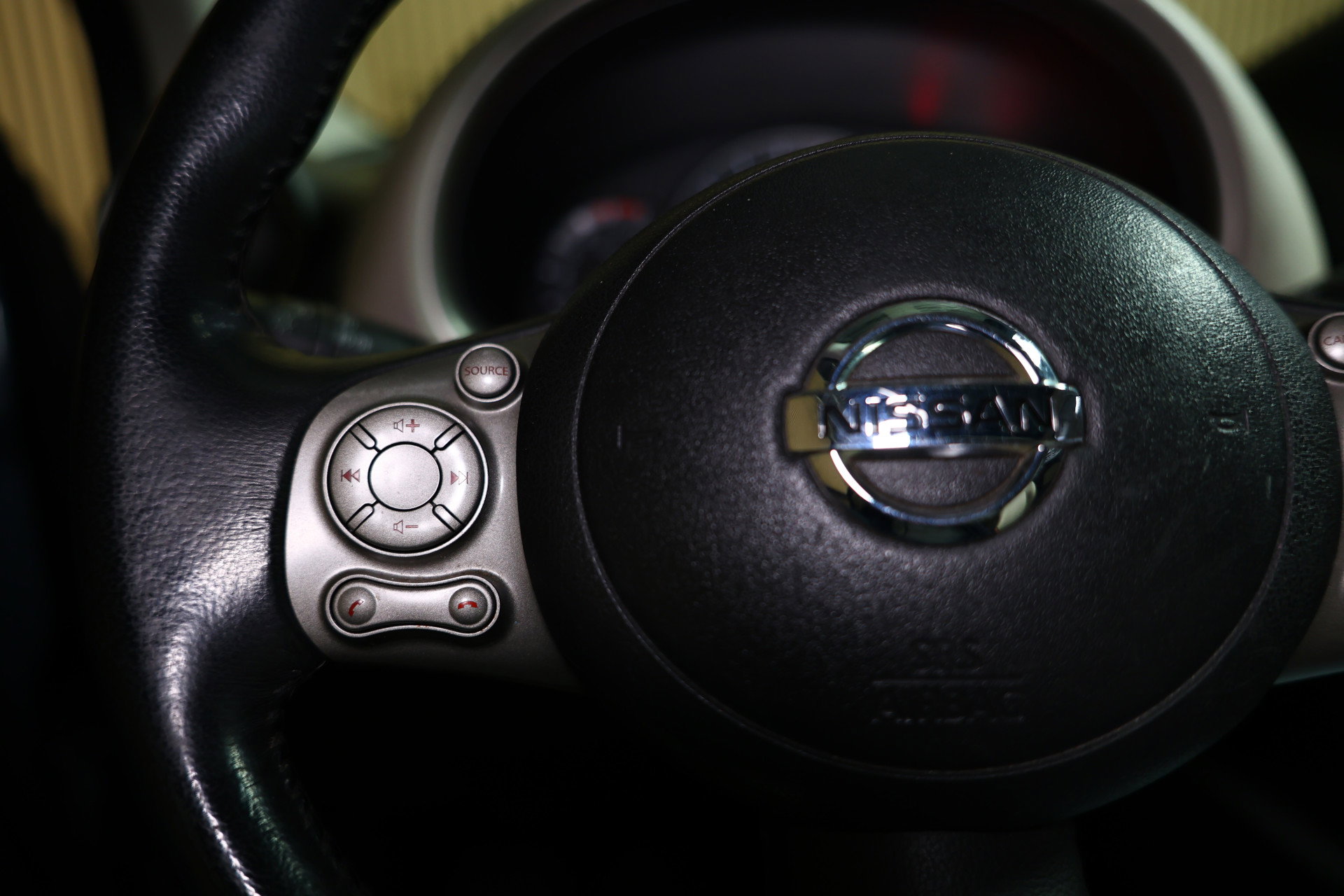 Nissan 1.2 Connect Edition PANO NAVI CRUISE CLIMA STOELVW '11 - foto 14