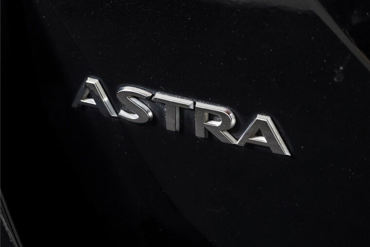 Opel - Astra
