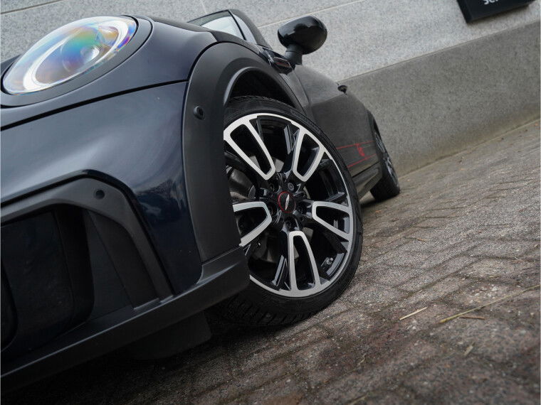 Lichtmetalen velgen 17"