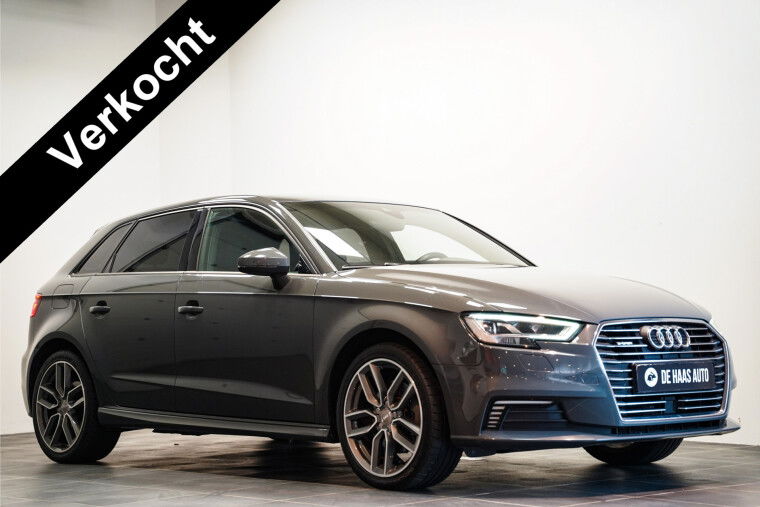 Foto van Audi A3 Sportback 40 e-tron 2x S-Line/Nano Grijs/Apple carplay/18 inch/Led/Trekhaak
