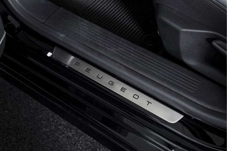 Peugeot - 308