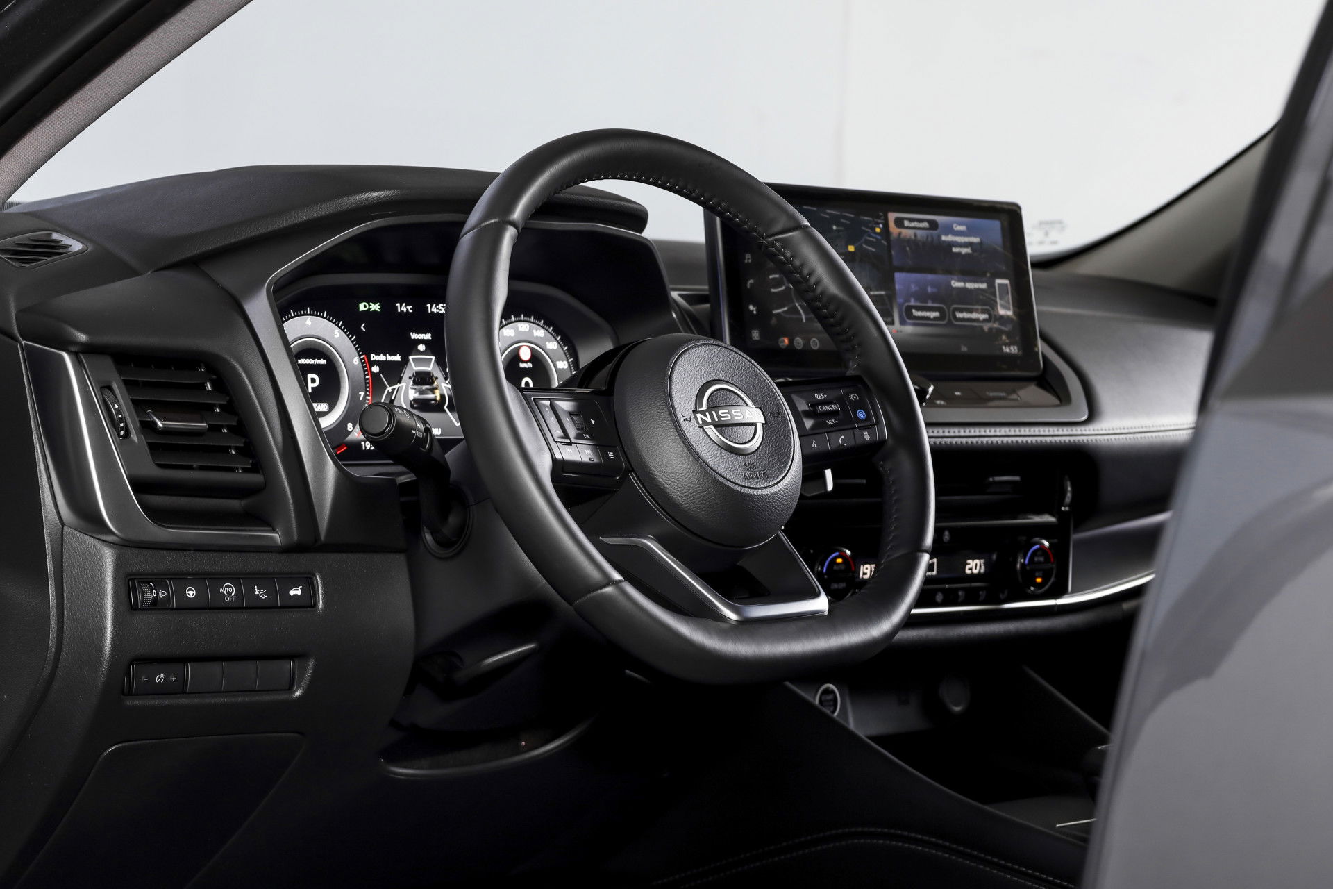 Nissan - QASHQAI