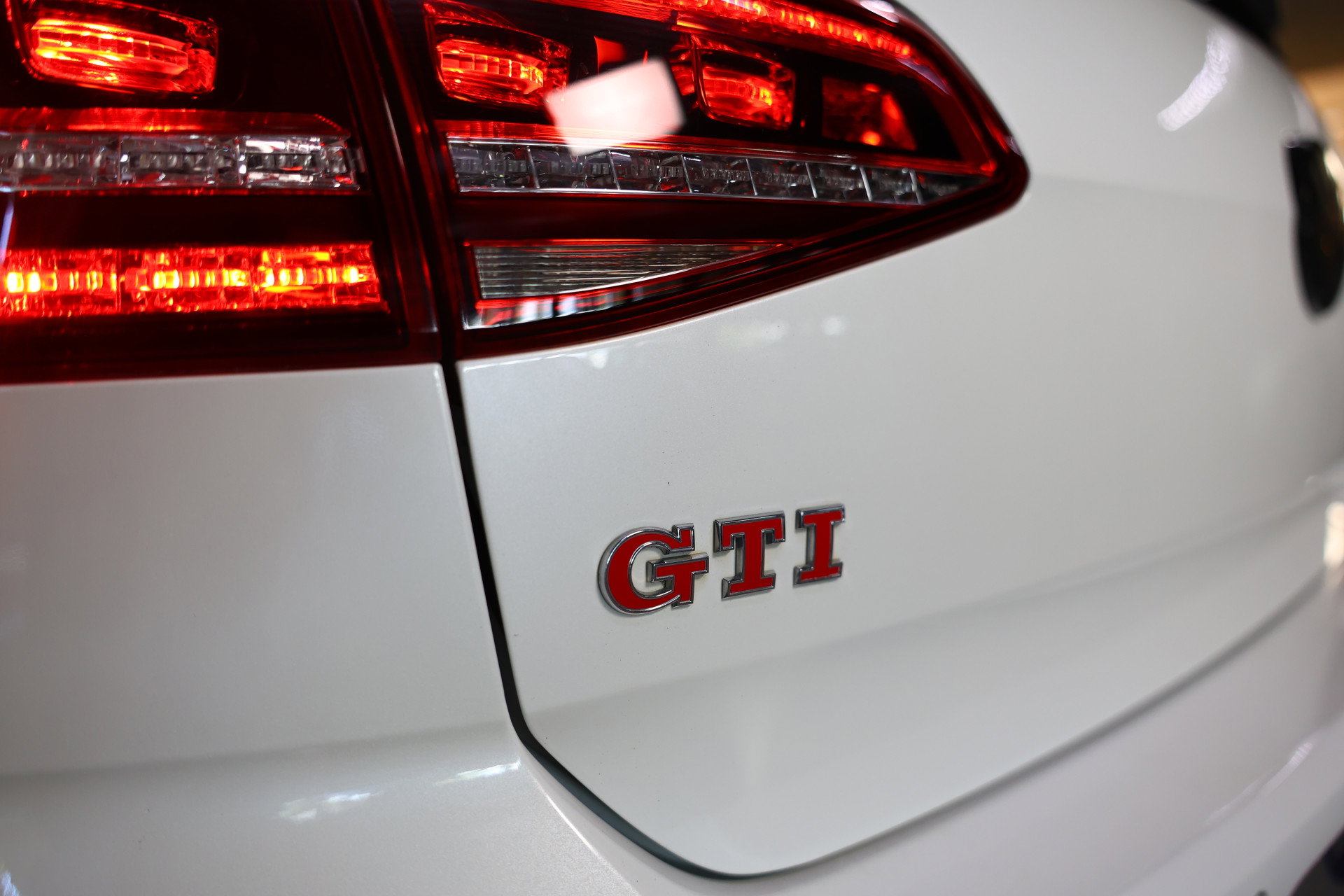 Volkswagen 2.0 TSI GTI Performance DSG NAVI CLIMA CRUISE MAXTONSTOELVW PARK ASS. STOELVW '14 - foto 36