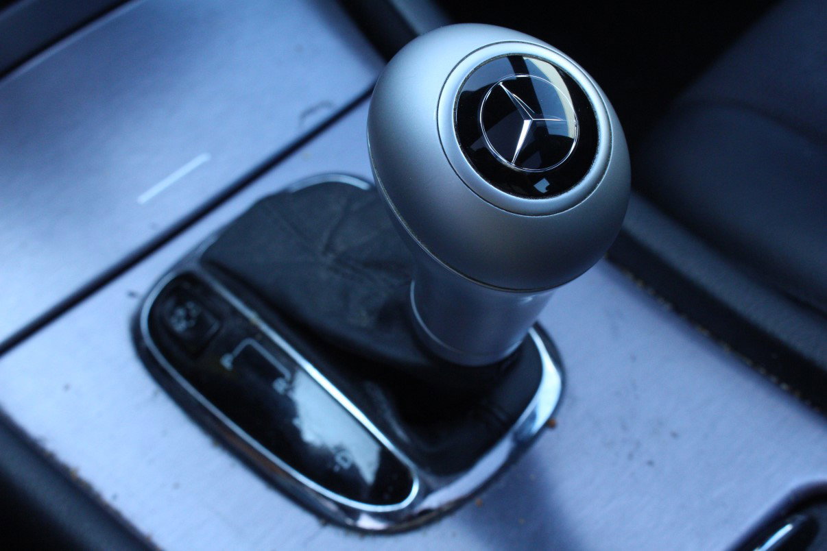 Mercedes-Benz 180 K. AUT XENON LEDER PANO BLEUT PDC '09 - foto 20