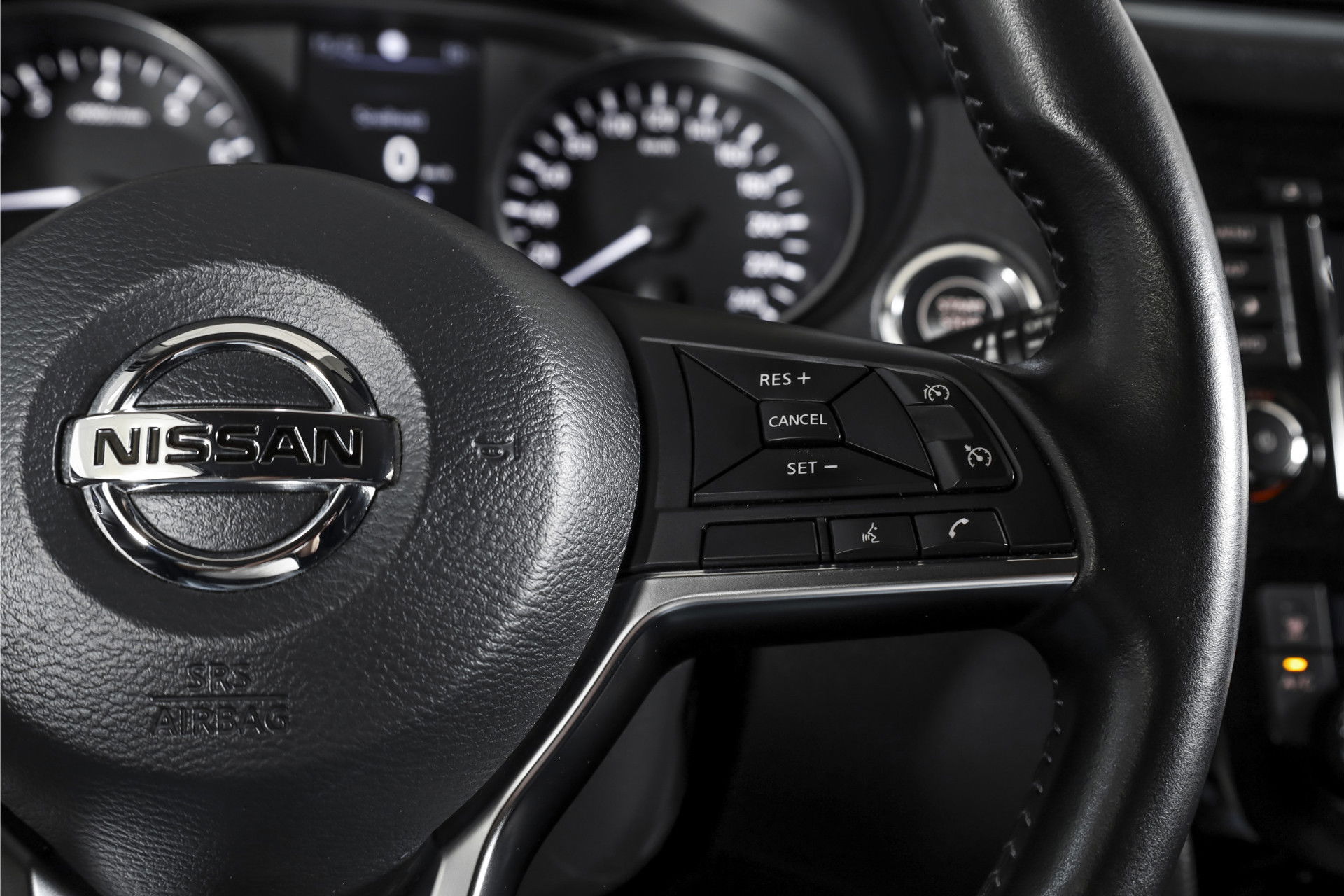 Nissan - QASHQAI