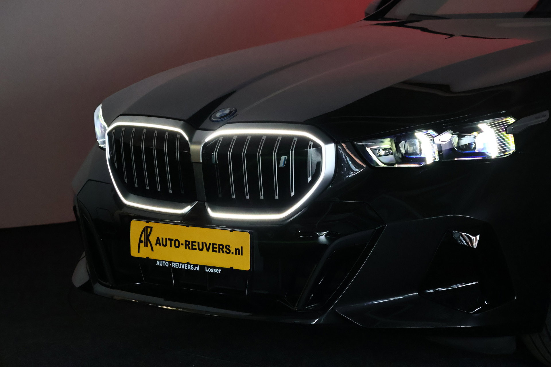 BMW i5